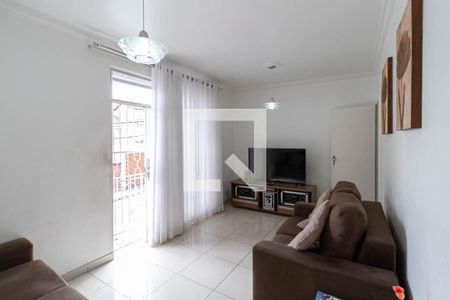 Sala de apartamento à venda com 3 quartos, 70m² em Caiçara , Belo Horizonte