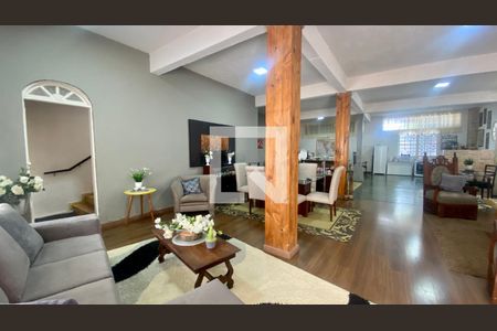 Sala 1 de casa à venda com 4 quartos, 490m² em Santa Lúcia, Belo Horizonte
