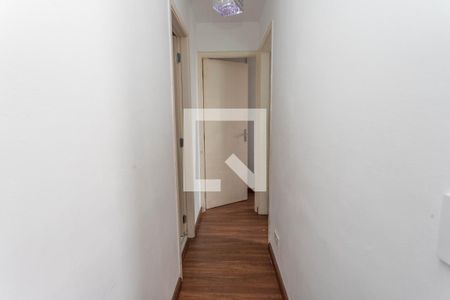 Corredor  de apartamento à venda com 2 quartos, 51m² em Centro, Diadema