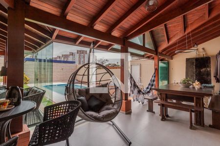 Espaço Gourmet de casa à venda com 3 quartos, 250m² em Vila Ipiranga, Porto Alegre