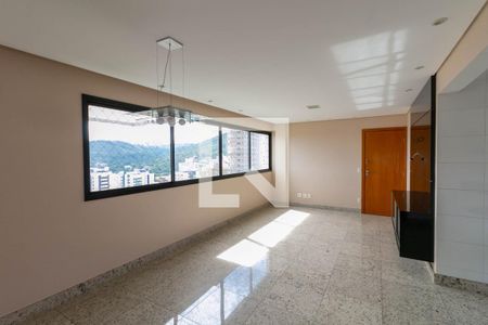 Apartamento à venda com 110m², 3 quartos e 3 vagasSala