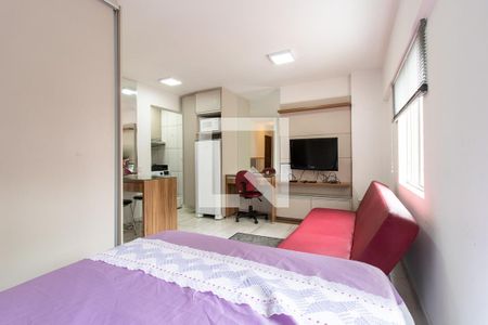 Quarto / Sala de kitnet/studio para alugar com 1 quarto, 35m² em Rebouças, Curitiba