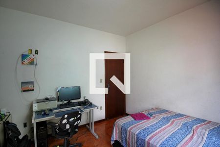 Quarto 1 de casa à venda com 5 quartos, 260m² em Paraíso, Belo Horizonte