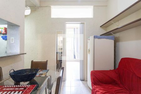 Sala de apartamento para alugar com 1 quarto, 26m² em Santa Teresa, Rio de Janeiro