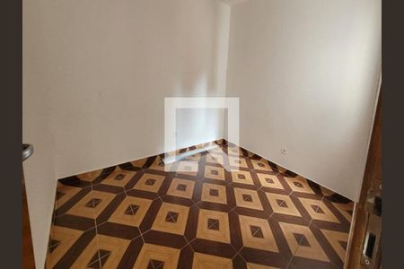 Foto 07 de casa à venda com 6 quartos, 180m² em Vila Santo Estefano, São Paulo