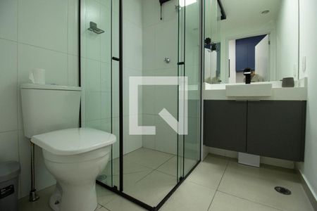 Banheiro de apartamento para alugar com 1 quarto, 27m² em Vila Clementino, São Paulo