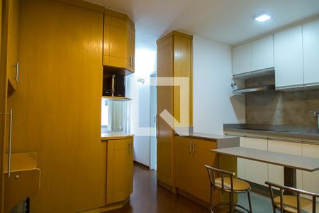 Apartamento para alugar com 24m², 1 quarto e 1 vagaSala