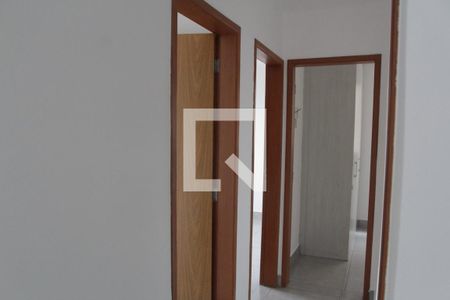 corredor de apartamento para alugar com 3 quartos, 85m² em Planalto, Belo Horizonte