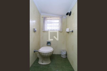 Casa à venda com 243m², 4 quartos e 5 vagas Casa à venda com 243m², 4 quartos e 5 vagasLavabo