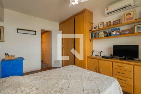 Apartamento à venda com 214m², 4 quartos e 3 vagas Apartamento à venda com 214m², 4 quartos e 3 vagasSuíte 1