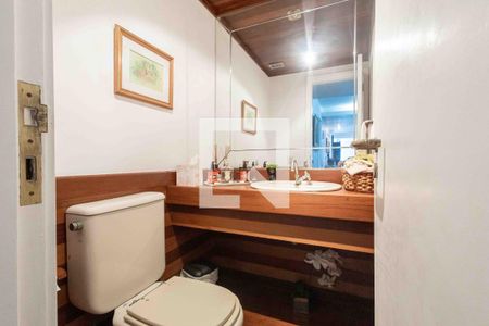 Apartamento à venda com 214m², 4 quartos e 3 vagas Apartamento à venda com 214m², 4 quartos e 3 vagasLavabo