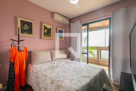 Apartamento à venda com 214m², 4 quartos e 3 vagas Apartamento à venda com 214m², 4 quartos e 3 vagasQuarto 1