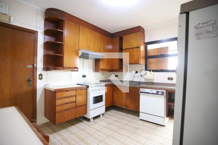 Cozinha de apartamento para alugar com 3 quartos, 160m² em Centro, Suzano