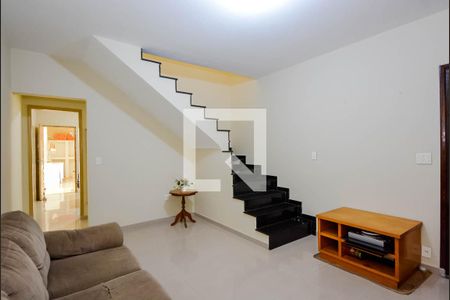 Sala de casa à venda com 4 quartos, 180m² em Vila Carioca, Guarulhos