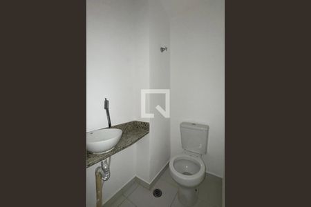 Lavabo de apartamento à venda com 3 quartos, 100m² em Empresarial 18 do Forte, Barueri
