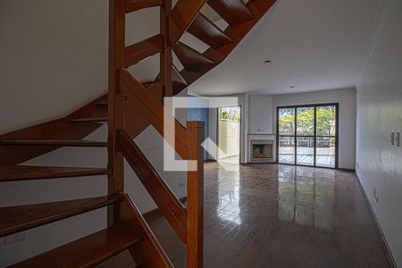 Casa de condomínio à venda com 127m², 3 quartos e 2 vagasSala