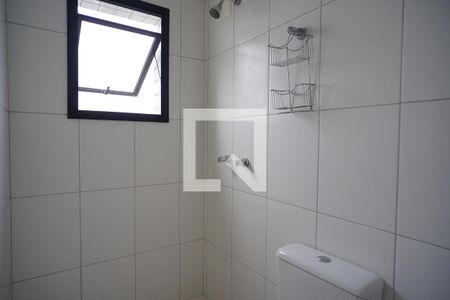 Banheiro Quarto de apartamento à venda com 3 quartos, 76m² em Jardim Itu, Porto Alegre