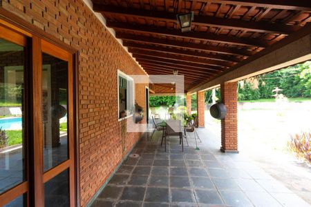 Casa de condomínio para alugar com 330m², 3 quartos e sem vaga Casa de condomínio para alugar com 330m², 3 quartos e sem vagaVaranda