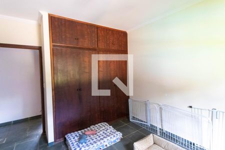 Casa de condomínio para alugar com 330m², 3 quartos e sem vaga Casa de condomínio para alugar com 330m², 3 quartos e sem vagaQuarto 01