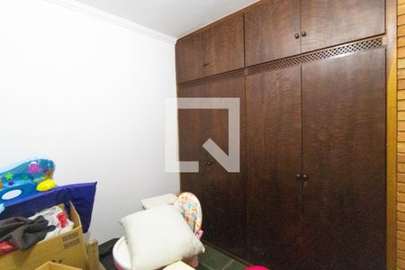 Casa de condomínio para alugar com 330m², 3 quartos e sem vaga Casa de condomínio para alugar com 330m², 3 quartos e sem vagaQuarto 02