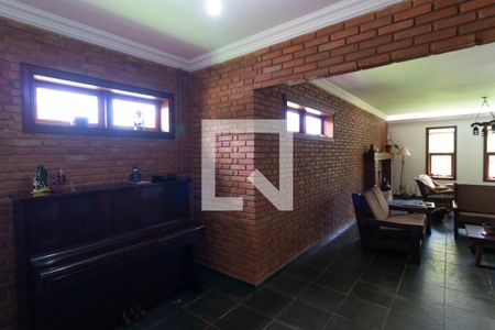 Casa de condomínio para alugar com 330m², 3 quartos e sem vaga Casa de condomínio para alugar com 330m², 3 quartos e sem vagaSalas