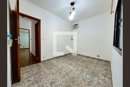 Quarto 1 de casa à venda com 2 quartos, 100m² em Moinho Velho, São Paulo