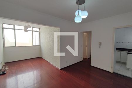 Apartamento à venda com 87m², 2 quartos e 1 vagaSala