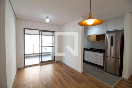 Sala de apartamento para alugar com 2 quartos, 65m² em Jardim das Acácias, São Paulo