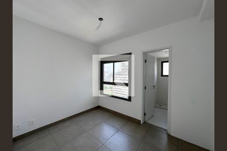 Suíte de apartamento para alugar com 2 quartos, 66m² em Campo Belo, São Paulo