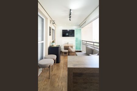 Sacada  de apartamento à venda com 3 quartos, 119m² em Baeta Neves, São Bernardo do Campo