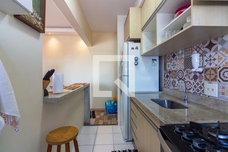 Cozinha de apartamento à venda com 2 quartos, 50m² em Jaguaribe, Osasco