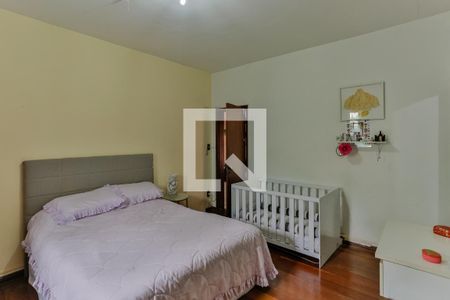 Casa de condomínio à venda com 555m², 4 quartos e 4 vagas Casa de condomínio à venda com 555m², 4 quartos e 4 vagasSuíte 1