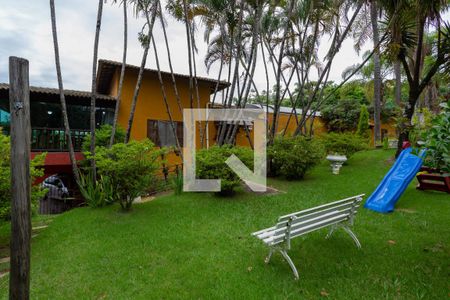 Casa de condomínio à venda com 555m², 4 quartos e 4 vagas Casa de condomínio à venda com 555m², 4 quartos e 4 vagasJardim