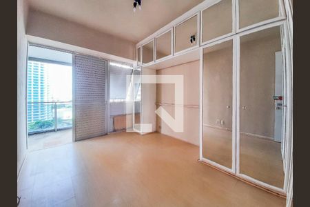 Quarto de apartamento à venda com 1 quarto, 65m² em Barra da Tijuca, Rio de Janeiro