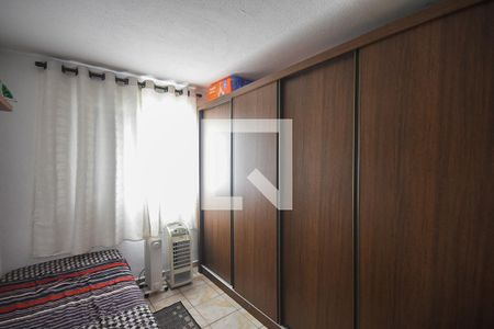 Quarto 2 de apartamento à venda com 3 quartos, 60m² em Parque Pinheiros, Taboão da Serra