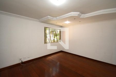 Sala de apartamento para alugar com 3 quartos, 70m² em Jardim Ubirajara, São Paulo