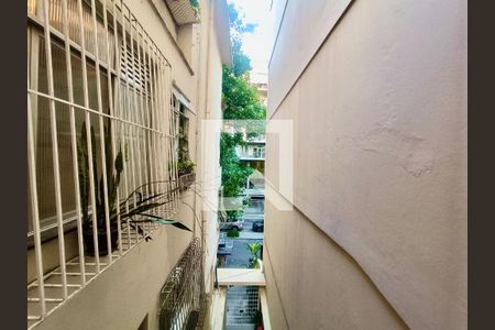 Sala vista de apartamento à venda com 2 quartos, 63m² em Lagoa, Rio de Janeiro