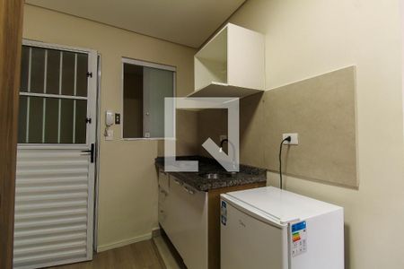Cozinha de kitnet/studio para alugar com 1 quarto, 16m² em Mooca, São Paulo