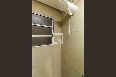 Banheiro de kitnet/studio para alugar com 1 quarto, 16m² em Mooca, São Paulo