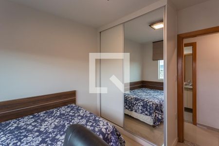 Quarto 2 de apartamento à venda com 4 quartos, 180m² em Fernão Dias, Belo Horizonte