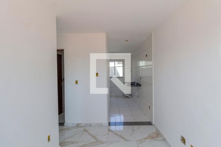 Sala e Cozinha Integrada  de apartamento à venda com 2 quartos, 41m² em Vila Granada, São Paulo
