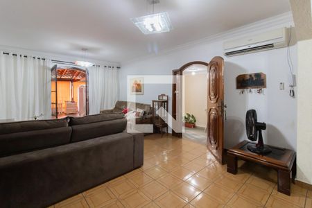 Sala de casa à venda com 3 quartos, 162m² em Jardim Gumercindo, Guarulhos