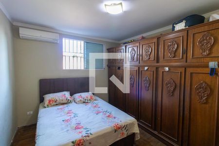 Quarto 2 de casa à venda com 2 quartos, 65m² em Vila Marieta, São Paulo