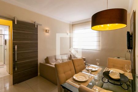 Sala de apartamento à venda com 1 quarto, 40m² em Lourdes, Belo Horizonte