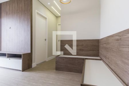 Sala de TV de apartamento à venda com 2 quartos, 56m² em Jardim Tupanci, Barueri