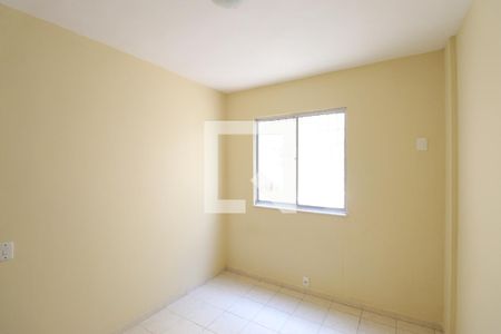 Quarto 2 de apartamento para alugar com 2 quartos, 57m² em Colubande, São Gonçalo