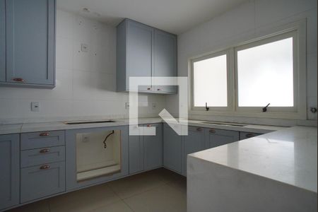 Cozinha de casa à venda com 3 quartos, 170m² em Sarandi, Porto Alegre