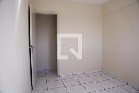 Quarto 1 de apartamento à venda com 2 quartos, 53m² em Vila Guedes, São Paulo