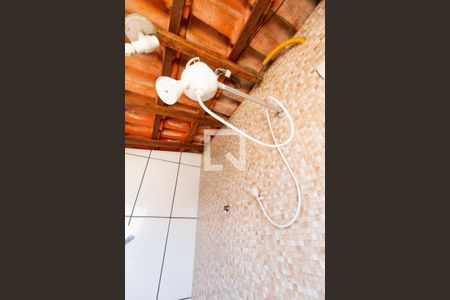 Casa à venda com 215m², 5 quartos e 2 vagas Casa à venda com 215m², 5 quartos e 2 vagasBanheiro de serviço