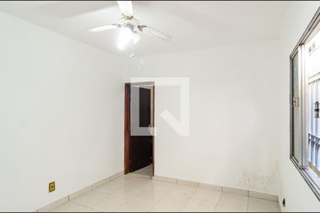 Suíte 1 de casa à venda com 4 quartos, 330m² em Cidade Domitila, São Paulo